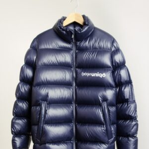 Bật Mí Toàn Tập Cách Giặt Áo Lông Vũ Uniqlo Tại Nhà Chuẩn Như Giặt Tiệm, Không Lo Vón Cục