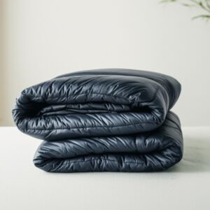 Bí Quyết & Cách Giặt Áo Lông Vũ Hết Mùi Hôi Tận Gốc Tại Nhà [Hướng Dẫn Chi Tiết 2024]