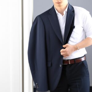 Cách Giặt Áo Vest Đúng Chuẩn Tại Nhà & Dịch Vụ Chuyên Nghiệp