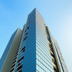 Dịch Vụ Lau Kính Chung Cư Chuyên Nghiệp, An Toàn | Báo Giá 2024