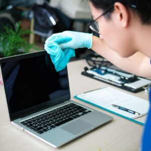 Vệ sinh laptop Quảng Nam: Giải Pháp Tăng Tốc & Kéo Dài Tuổi Thọ Máy Tính Chuyên Nghiệp